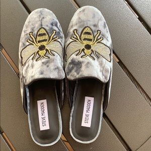 Steve Madden Bee Slides